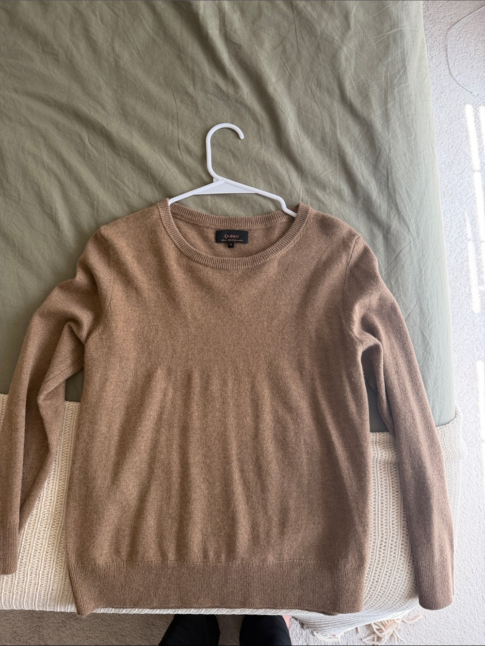 Quince 100% Cashmere Sweater in Warm Camel Brown